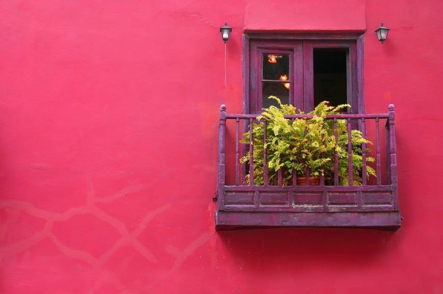 balcony-with-flowers17-1024x682