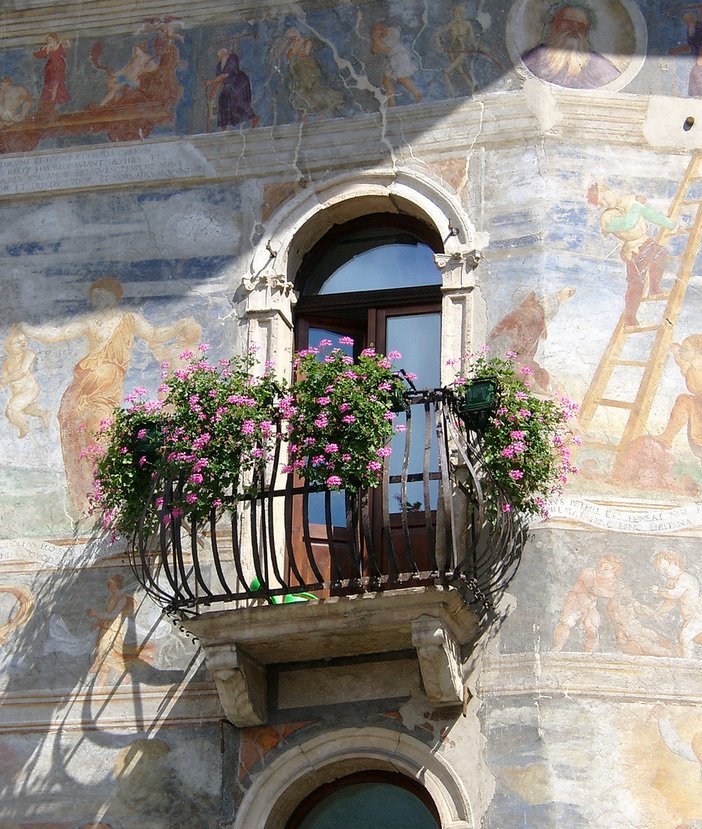 balcony-with-flowers18 (1)