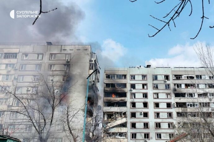 У Повітряних силах розповіли, чим Росія вдарила по житловому кварталу Запоріжжя