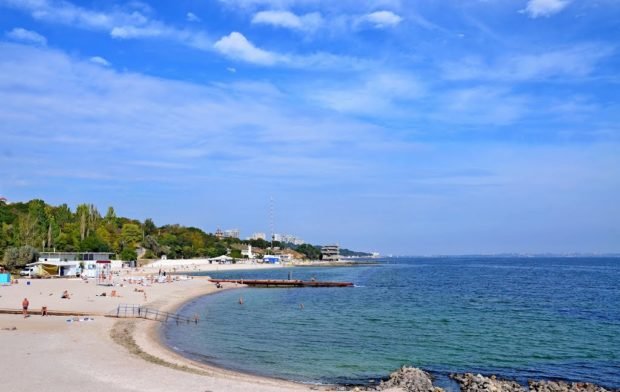Відірвало голову: на пляжі Одещини на міні підірвався чоловік