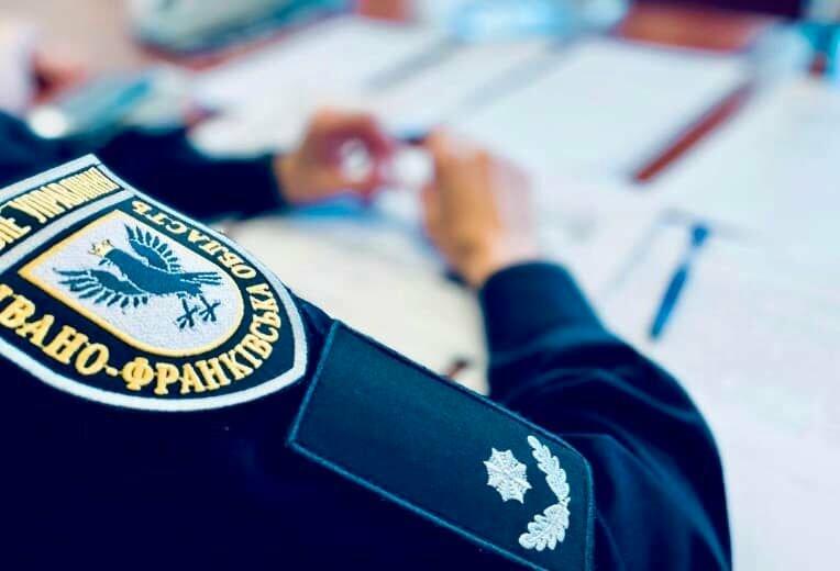 В Угринові авто на смерть збило чоловіка