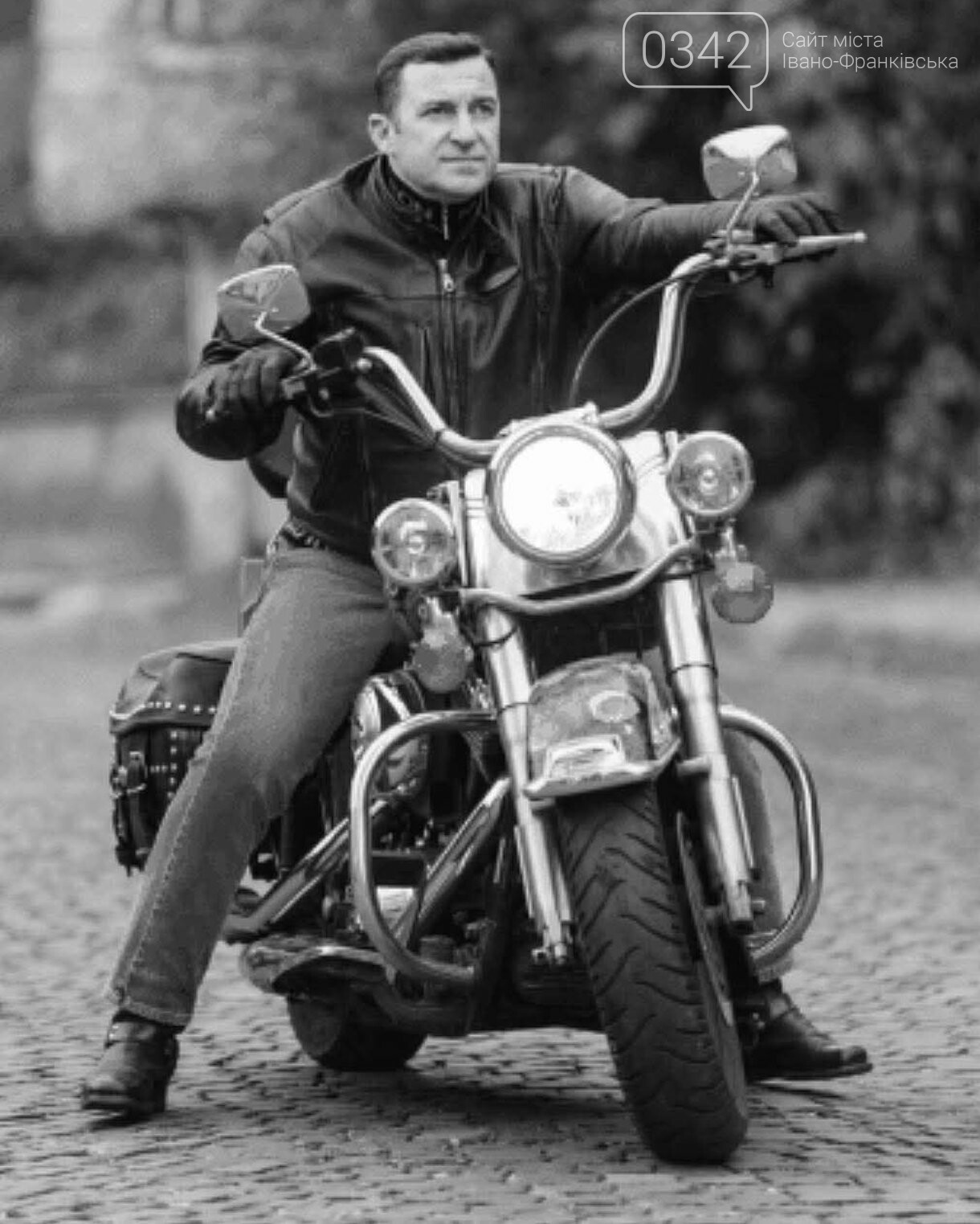 Депутат Ярослав Рущишин на своєму Harley-Davidson