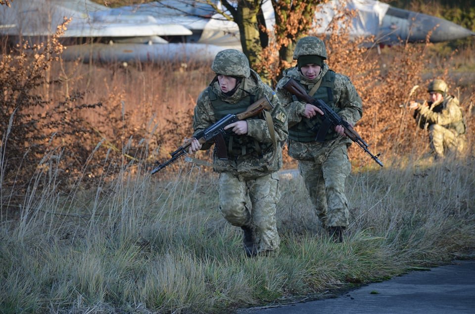 В Івано-Франківську відбулись збори керівництва частин Пов..., фото-10 В Івано-Франківську відбулись збори керівництва частин Повітряного командування “Захід”. ФОТО, фото-10