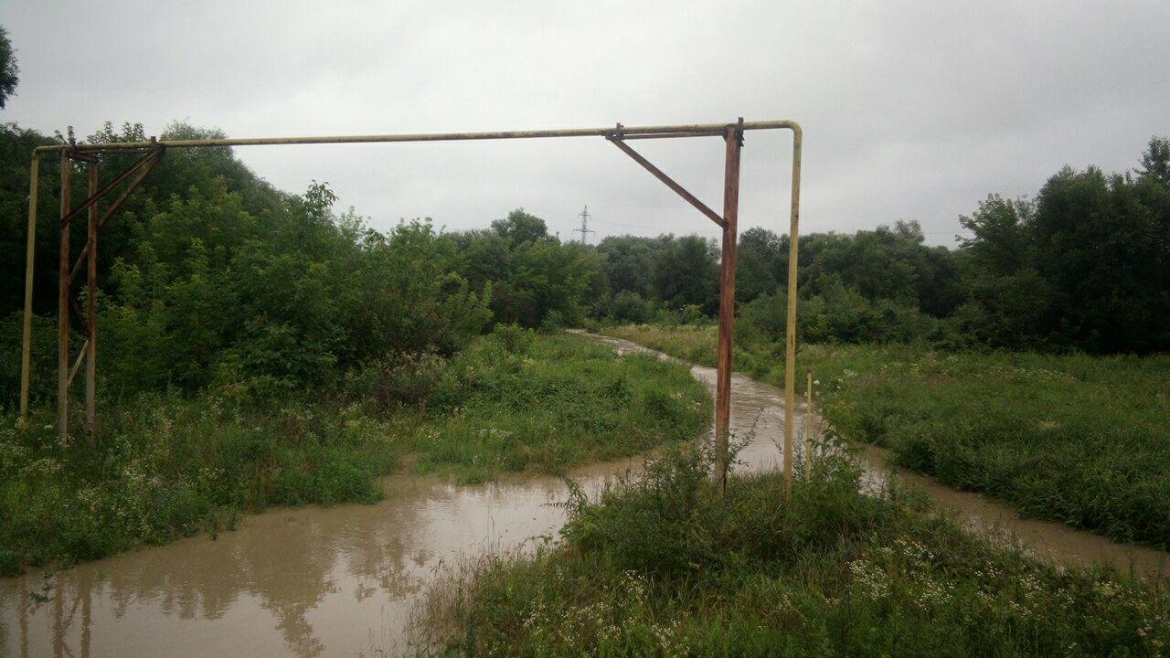 Жителі підтопленого Клузова просять про допомогу. ФОТО, фото-3 Жителі підтопленого Клузова просять про допомогу. ФОТО, фото-3