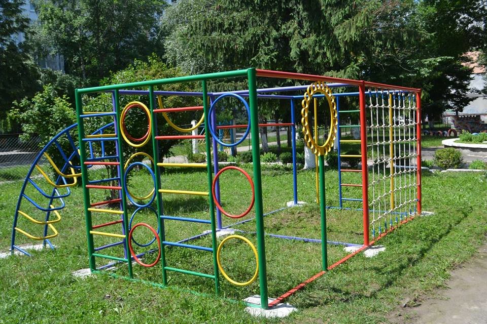 В дитсадку "Калинова сопілка" встановили новий ігровий майд..., фото-1 В дитсадку "Калинова сопілка" встановили новий ігровий майданчик. ФОТО, фото-1
