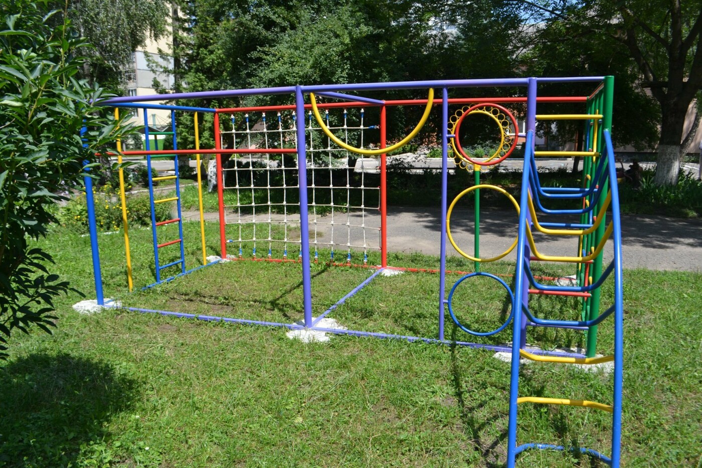 В дитсадку "Калинова сопілка" встановили новий ігровий майд..., фото-6 В дитсадку "Калинова сопілка" встановили новий ігровий майданчик. ФОТО, фото-6