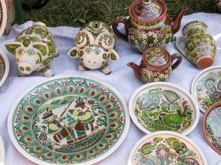 Косівська мальована кераміка – диво Гуцульщини, фото-1 Косівська мальована кераміка – диво Гуцульщини, фото-1