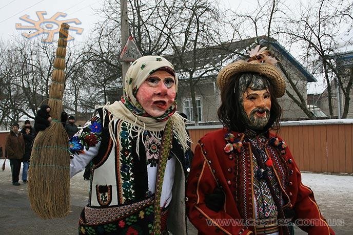 Маланка любить забаву. Де на Прикарпатті чорти кидають пере..., фото-4 Маланка любить забаву. Де на Прикарпатті чорти кидають перехожих у сніг, лякають дітей й жартують з молодицями, фото-4