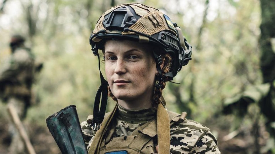 Кулеметниця з Прикарпаття написала лист для благодійного вечора у США, де збирали гроші для ЗСУ