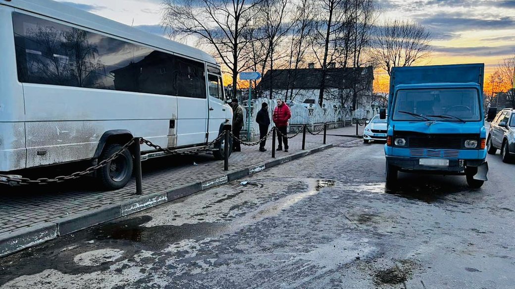 Водій загинув: на Прикарпатті трапилася смертельна аварія