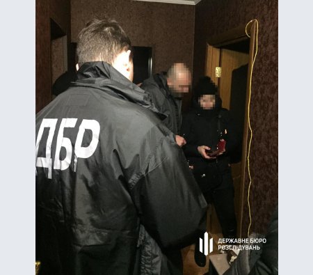 ДБР затримало підприємців, які продавали військовим яйця по 17 гривень