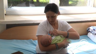 У Франківську передчасно народжених дітей лікуватимуть і за допомогою музикотерапії