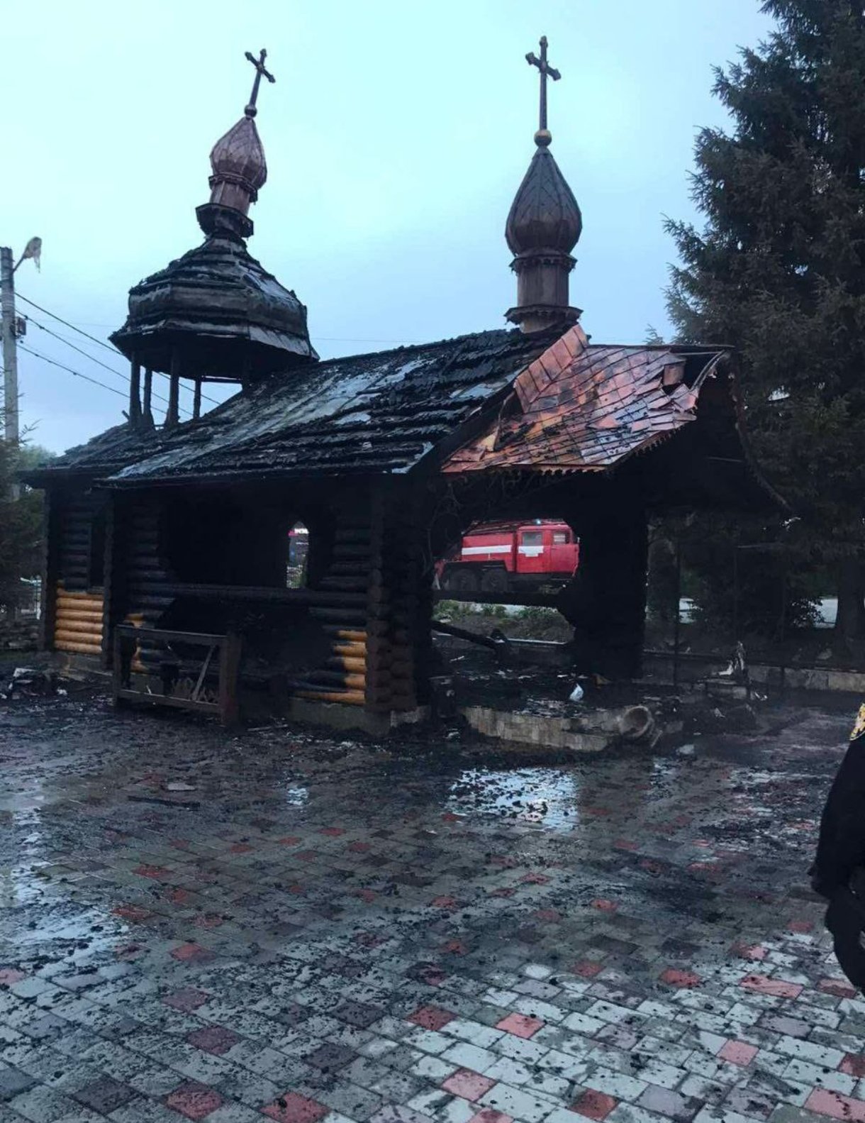 В Поляниці на Прикарпатті згоріла капличка