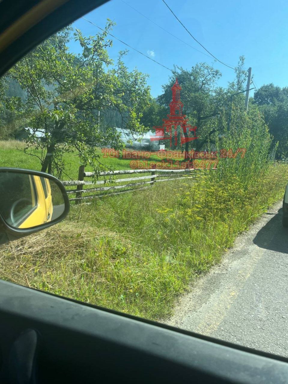 Автобус горить у с. Верхній Ясенів