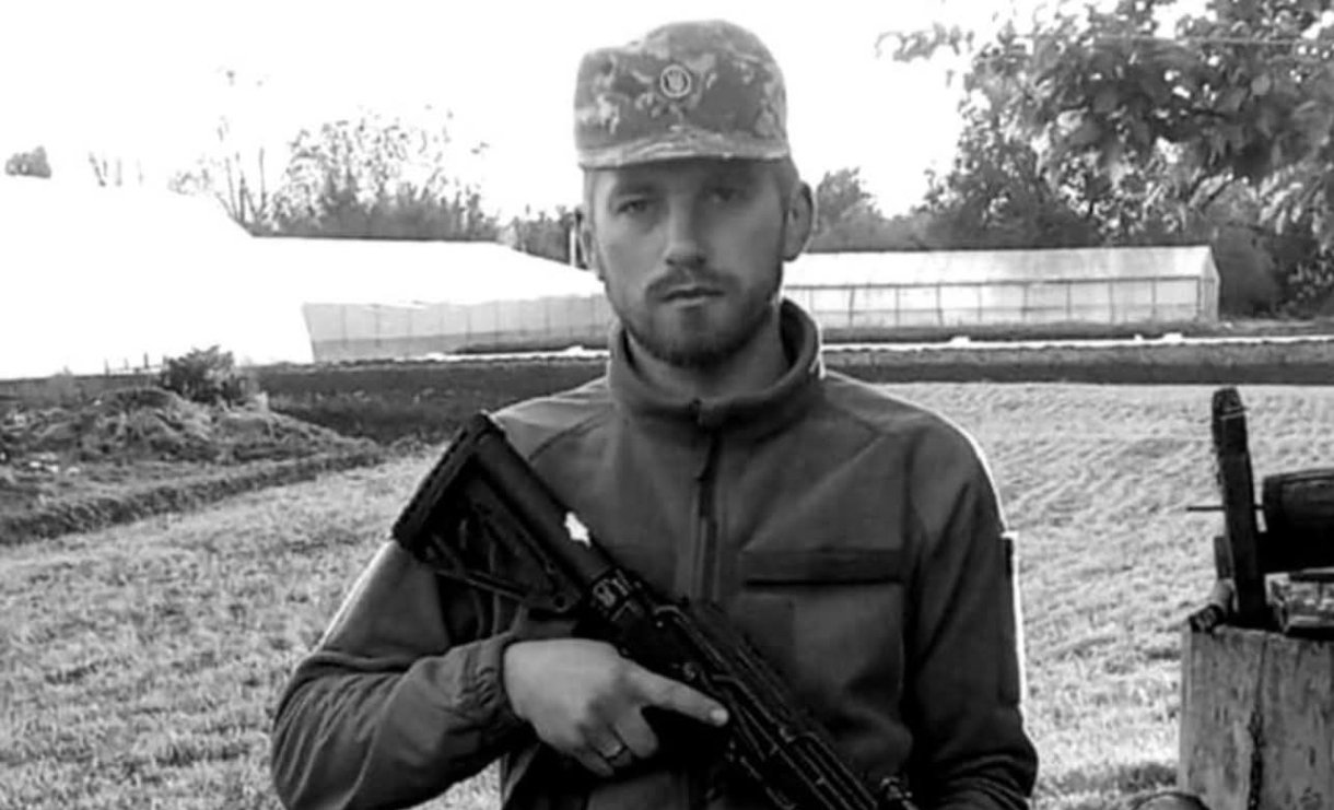 Прощання із загиблим на війні воїном-священником Юрієм Воликом