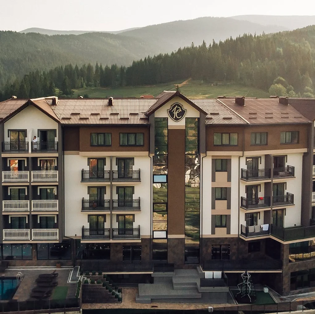 Готель до пожежі