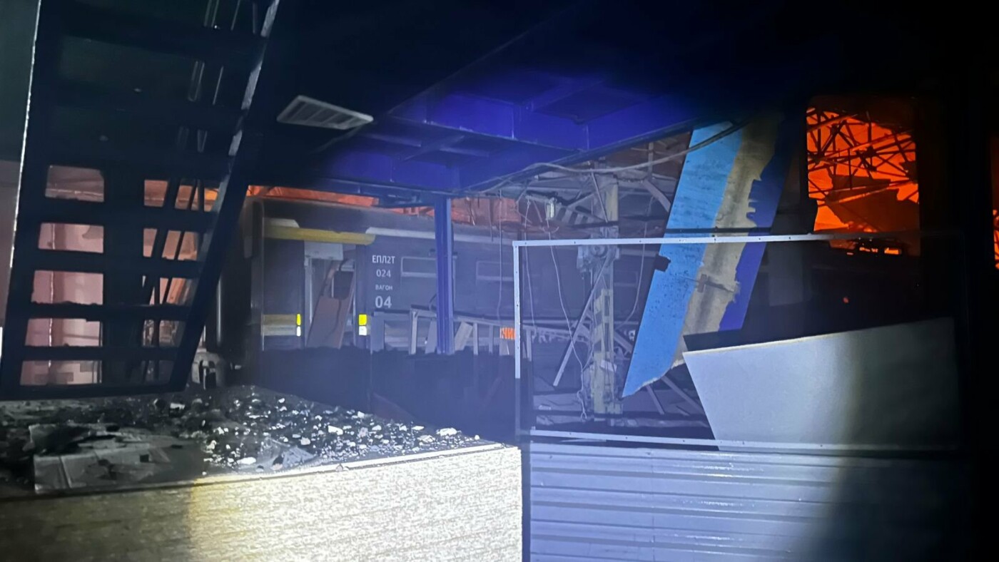 Наслідки обстрілу залізниці в ніч на 18 листопада