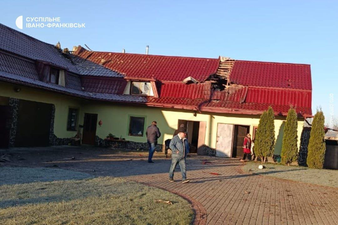 Наслідки ракетного удару на Прикарпатті 19 листопада