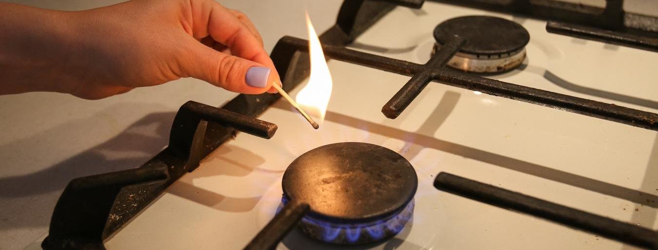 Увага, відключення газу, води та світла. Перелік будинків Увага, відключення газу, води та світла. Перелік будинків, Любомир Демчук