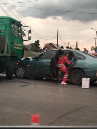 В Крихівцях зіткнулись вантажівка та легковик: є постраждалі. ФОТО В Крихівцях зіткнулись вантажівка та легковик: є постраждалі. ФОТО, pressman