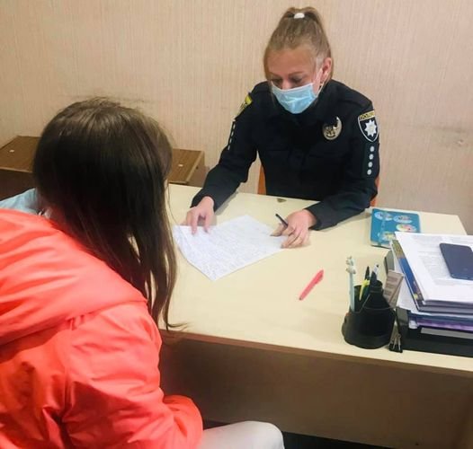 В Івано-Франківську розшукали зниклу дівчину В Івано-Франківську розшукали зниклу дівчину