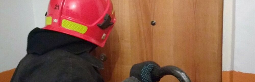 В Калуші у квартирі знайшли тіло людини, у Лисці - жінку у безпорадному стані
