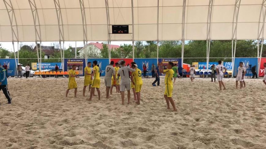 0-02-05-be2ecc5efefbd206fc6f9f16ecf01909891757a00b8bce76e3b3c2f5cc994af0_full